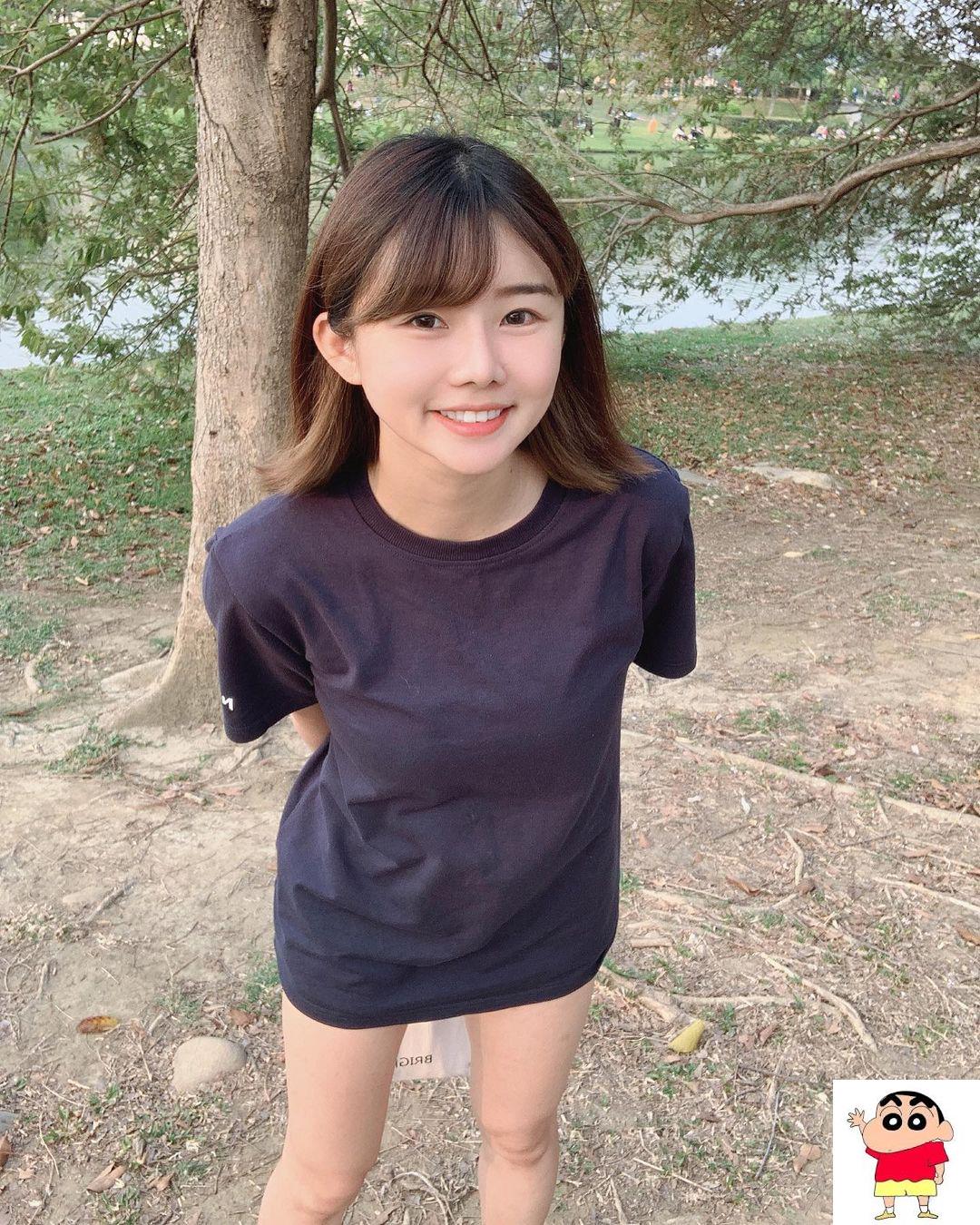 清新短髮气质美少女废力西亚 精緻脸庞气质不凡白嫩的性感美体实在太醉心 (13P)